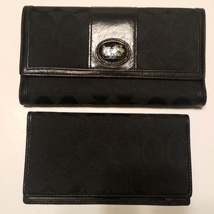 Coach Tri fold wallet with matching checkbook, black colour